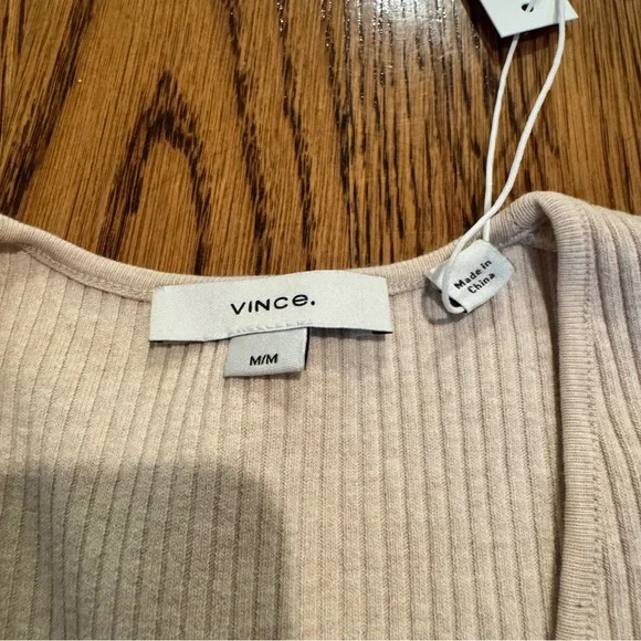 NWT Vince Beige Sleeveless Ribbed V-Neck Top | M - Picture 2 of 5